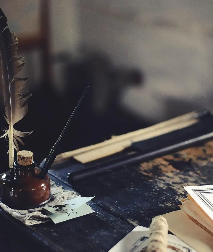 Famous Female Authors: A Concise Guide To 25 Essential Writers (2026)